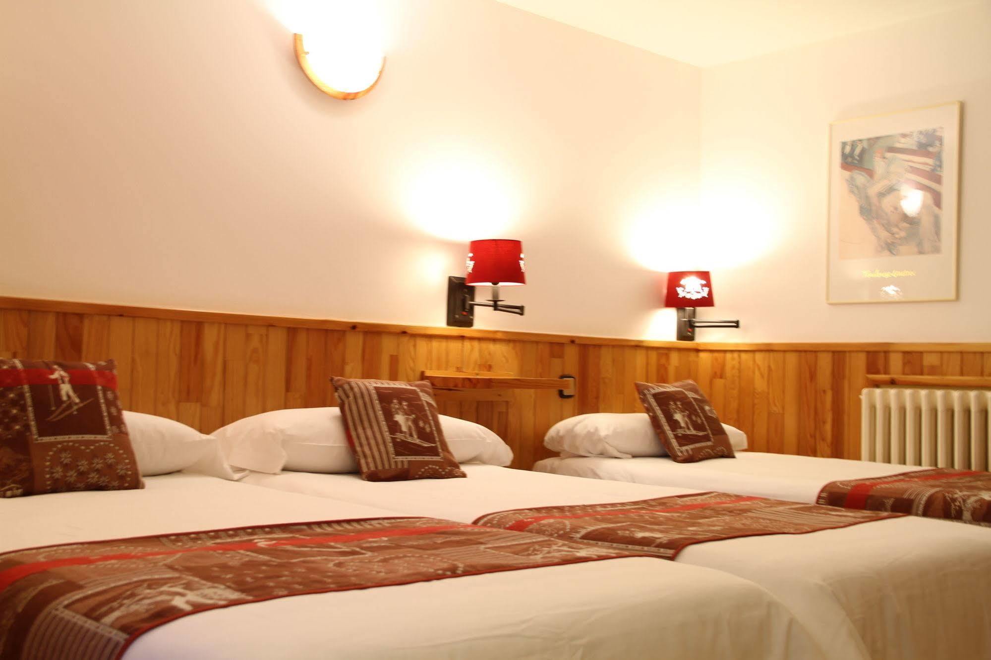 סולדאו Hotel Bruxelles מראה חיצוני תמונה